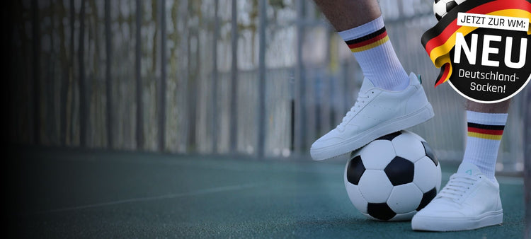 Deutschland-Socken zur Fußball-WM 2026 von TREAZY.